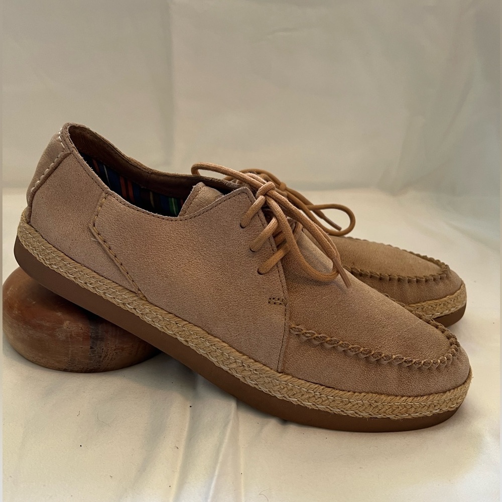 Ugg men’s tan suede lace up shoes (11)